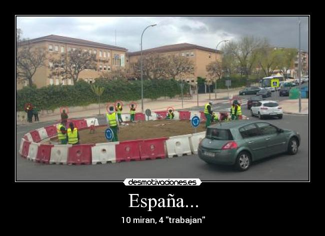 España... - 10 miran, 4 trabajan