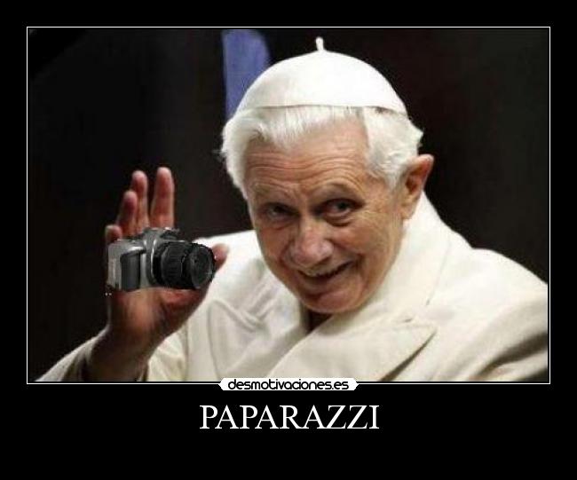 PAPARAZZI - 