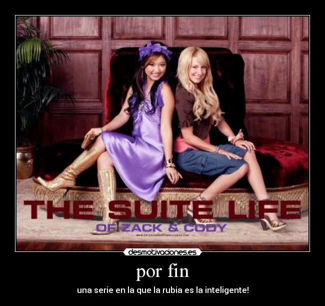 por fin - una serie en la que la rubia es la inteligente!