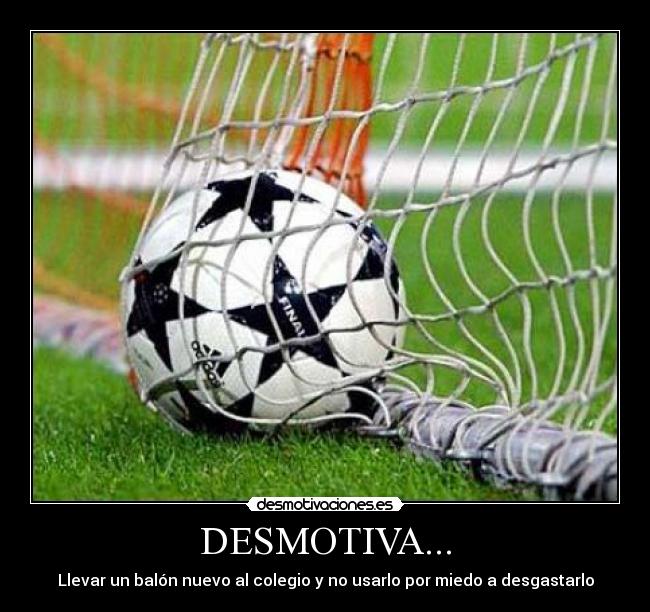 DESMOTIVA... -