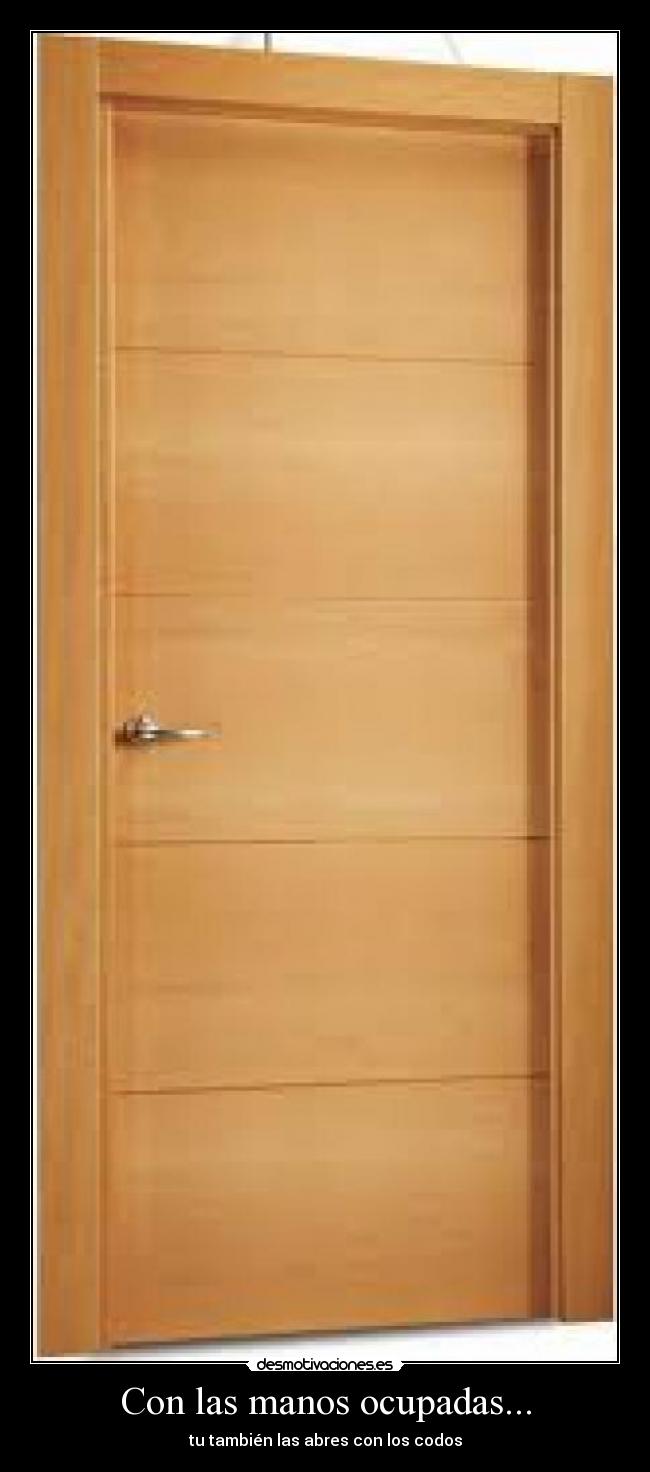 carteles con las manos ocupadas desmotivaciones