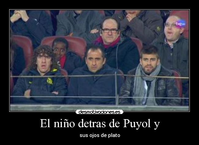 El niño detras de Puyol y - 