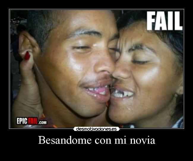 Besandome con mi novia - 