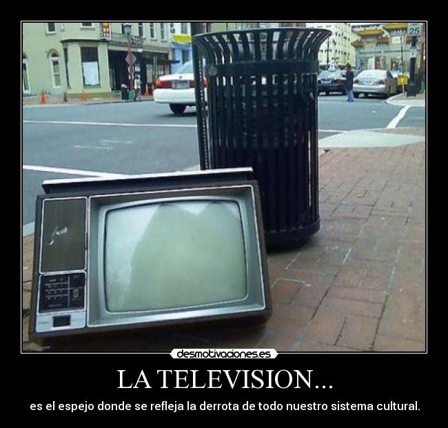 LA TELEVISION... - 