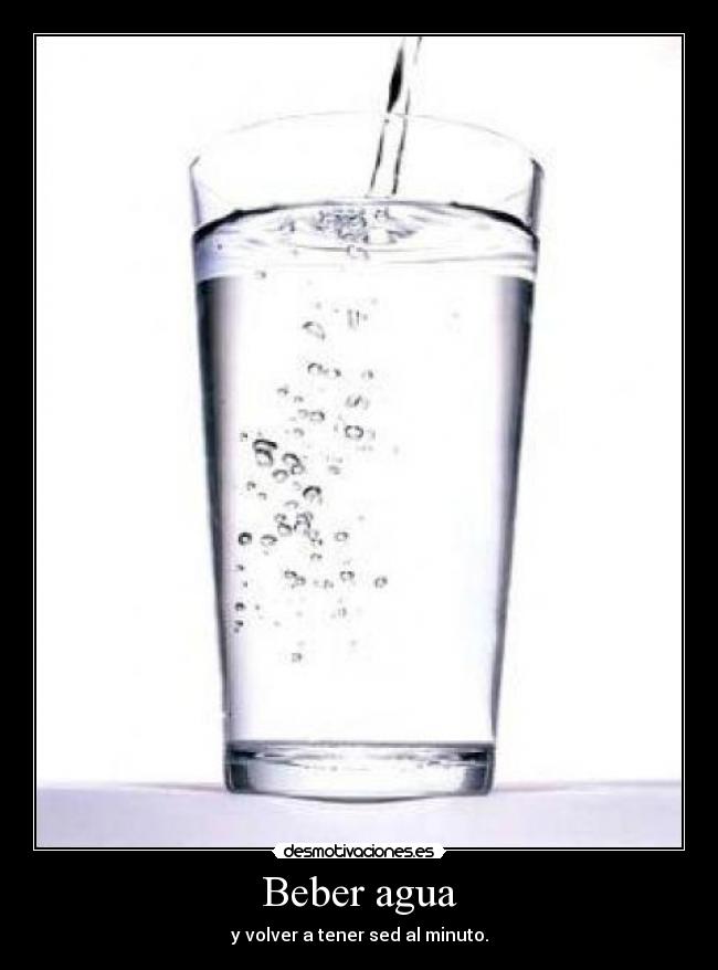 Beber agua -