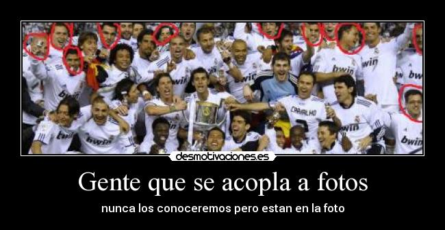 Gente que se acopla a fotos -