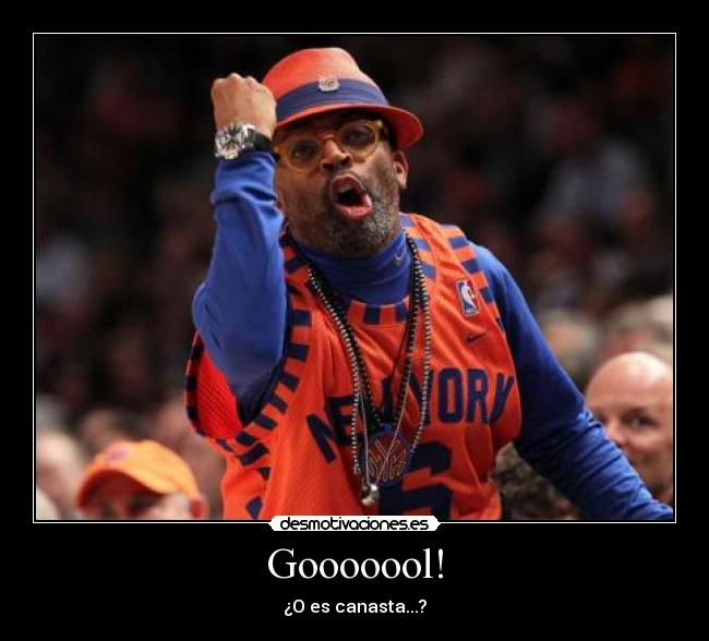 Gooooool! - ¿O es canasta...?