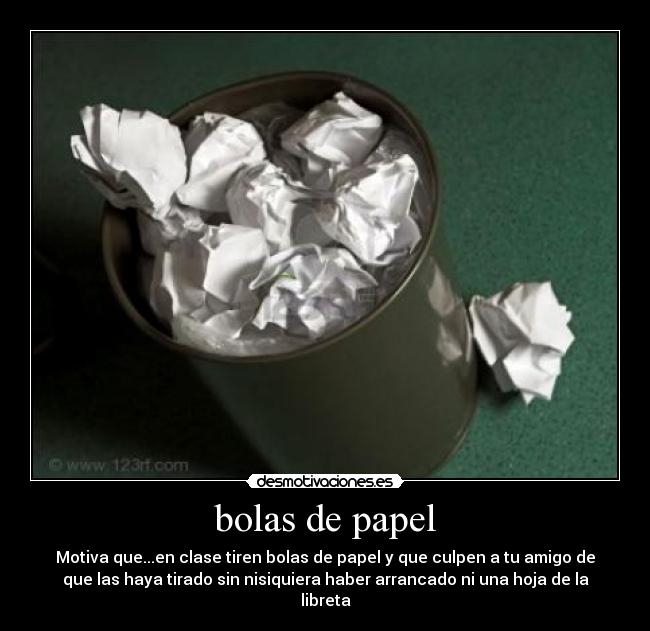bolas de papel -