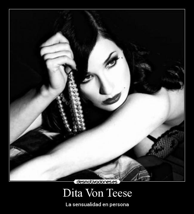 Dita Von Teese -