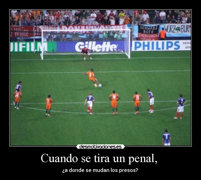 Cuando se tira un penal,  - 