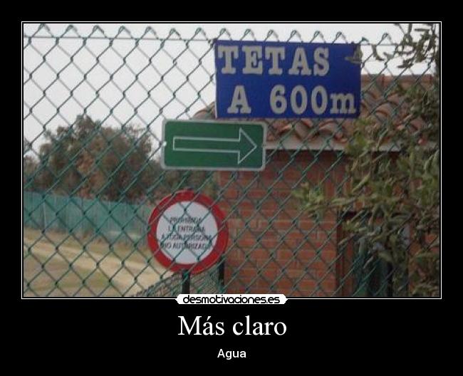 Más claro - Agua