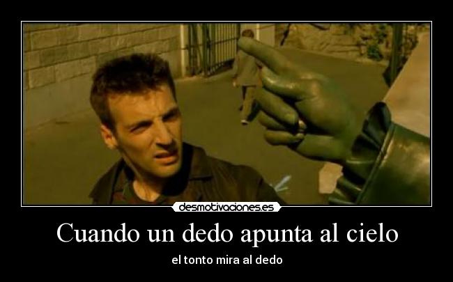 carteles amelie pelicula dedo cielo tonto desmotivaciones