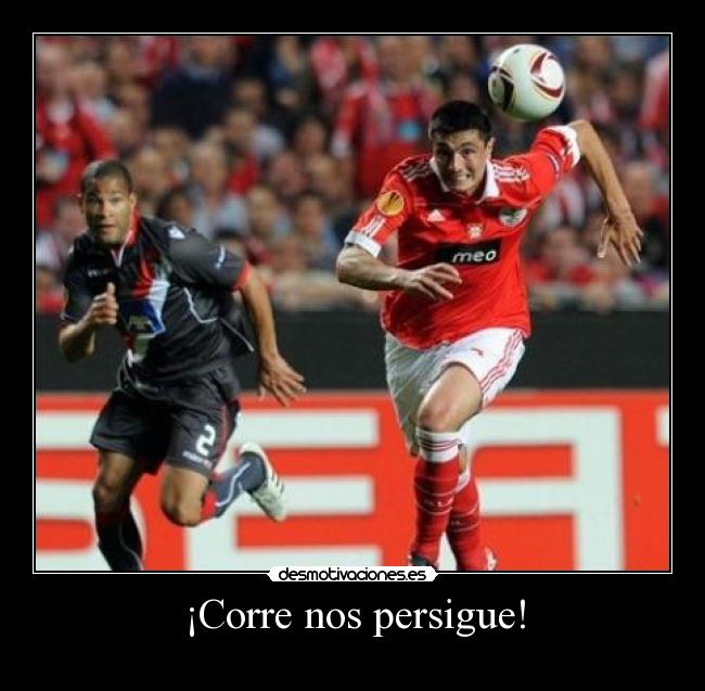 ¡Corre nos persigue! - 