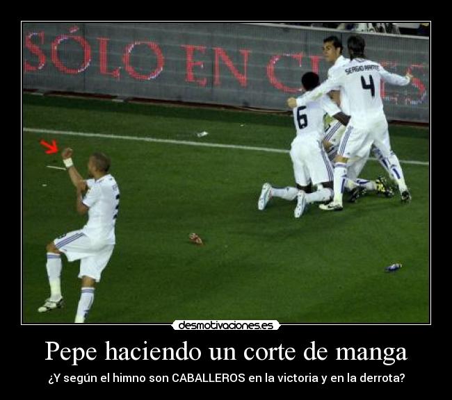 Pepe haciendo un corte de manga -