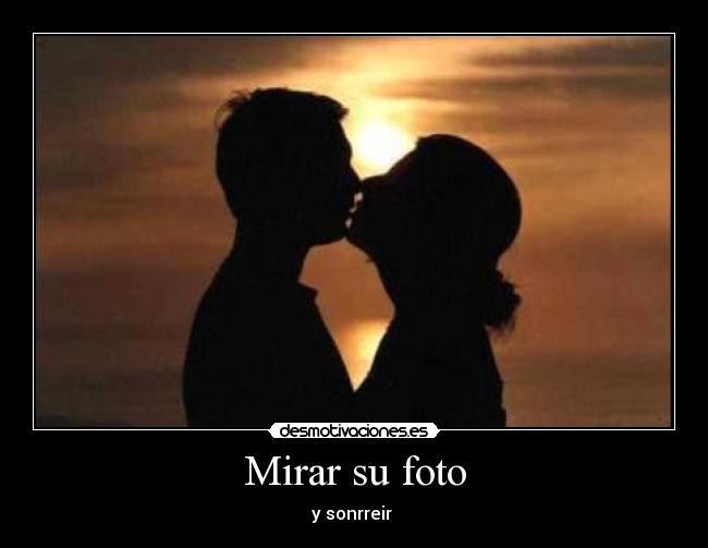Mirar su foto -
