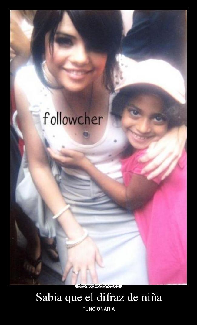Sabia que el difraz de niña - FUNCIONARIA