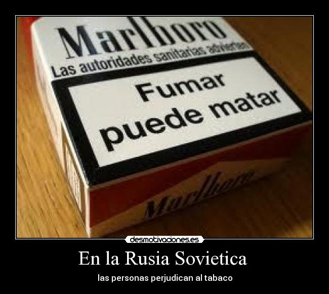 En la Rusia Sovietica - las personas perjudican al tabaco