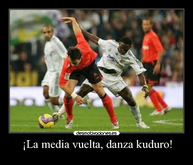 ¡La media vuelta, danza kuduro! -