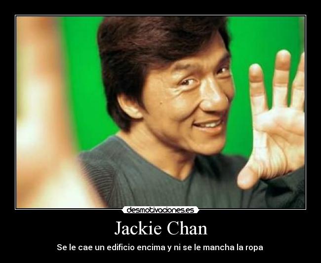 Jackie Chan - Se le cae un edificio encima y ni se le mancha la ropa