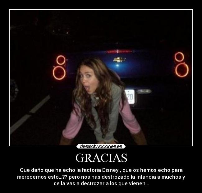 GRACIAS - Que daño que ha echo la factoria Disney , que os hemos echo para
merecernos esto...?? pero nos has destrozado la infancia a muchos y
se la vas a destrozar a los que vienen...