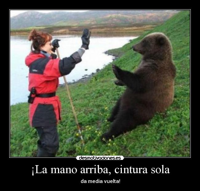 ¡La mano arriba, cintura sola -