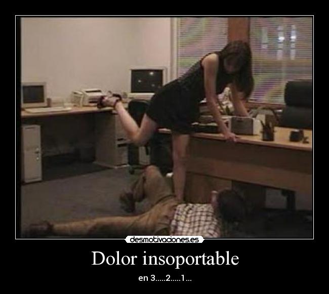 carteles dolor huevos dolor jaja chica chico mesa ordenador desmotivaciones