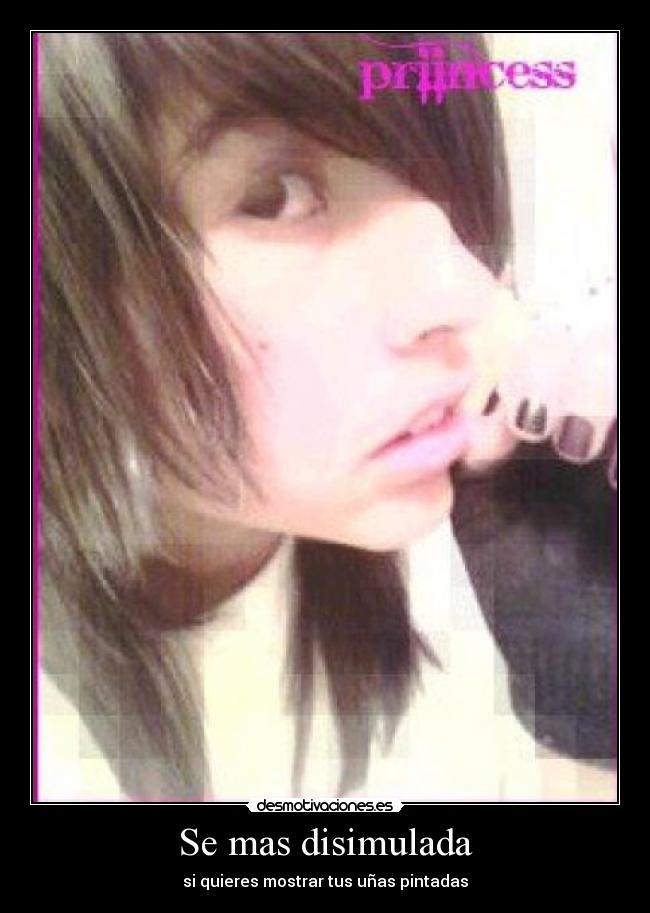 Se mas disimulada - si quieres mostrar tus uñas pintadas