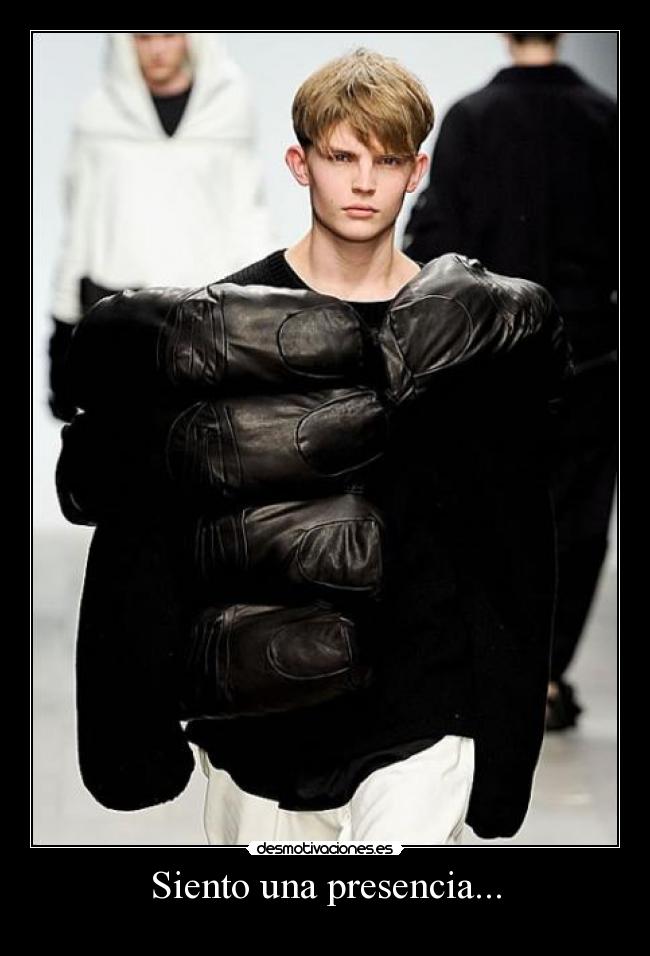 Siento una presencia... -