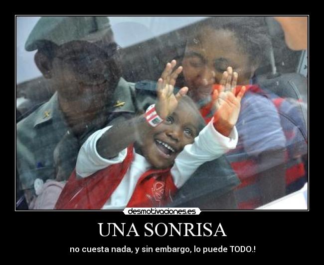 UNA SONRISA - 