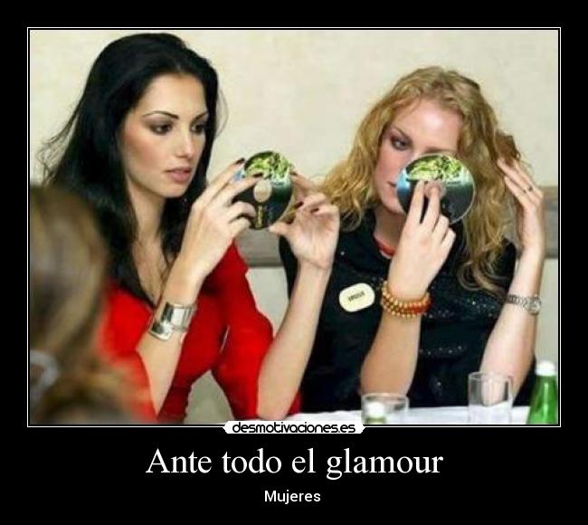 carteles disco mujeres glamour vanidad reflejo desmotivaciones