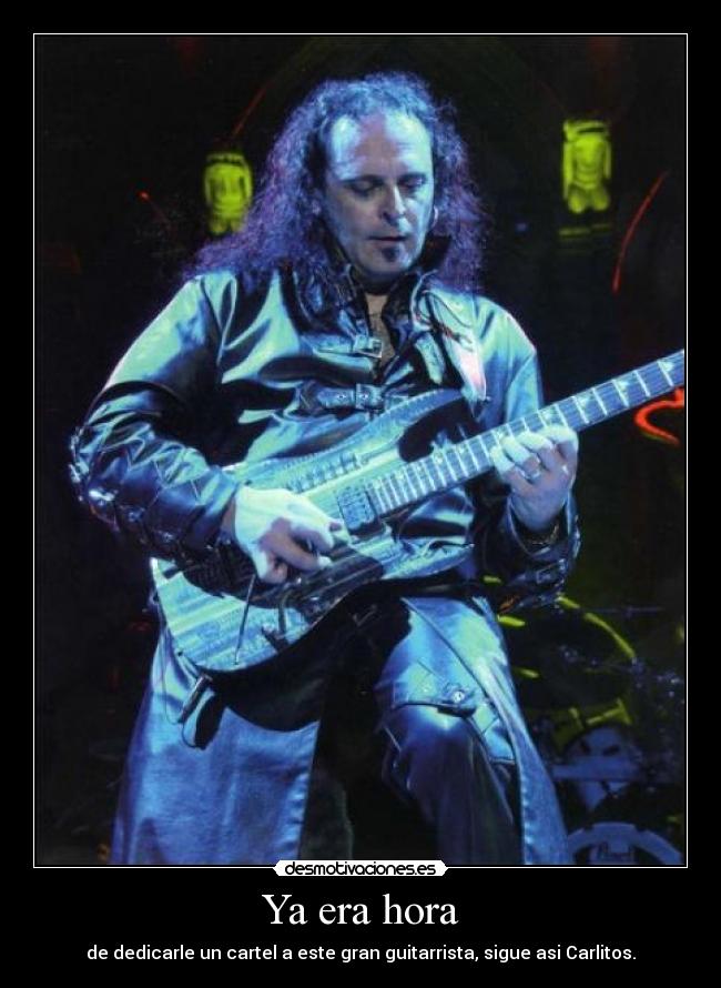 Ya era hora - de dedicarle un cartel a este gran guitarrista, sigue asi Carlitos.