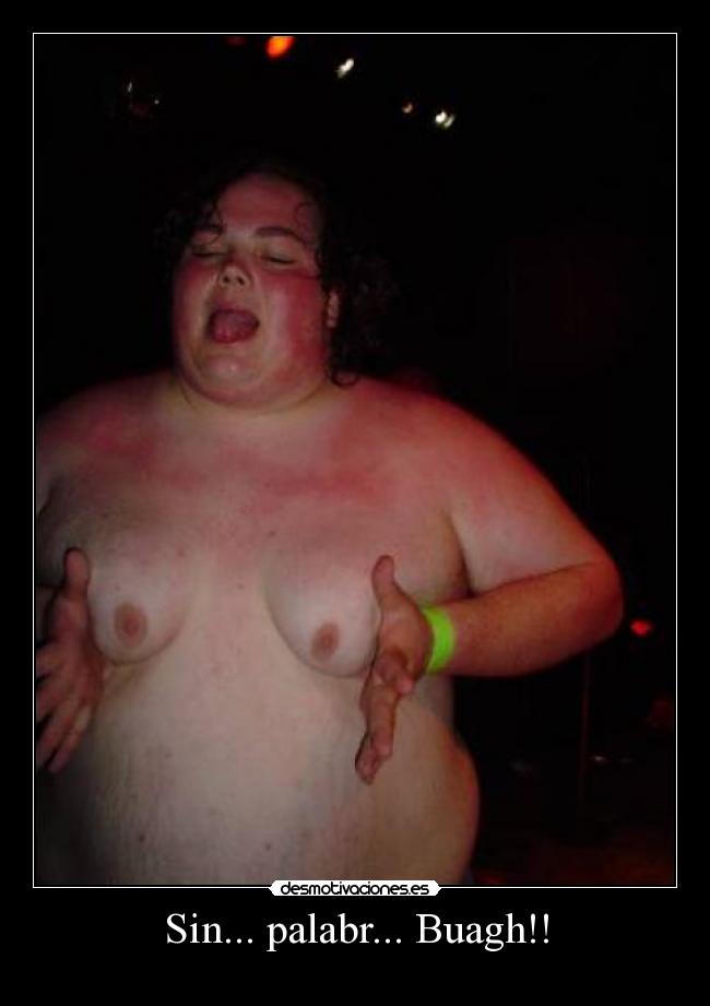 Sin... palabr... Buagh!! -