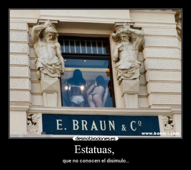 Estatuas,  - 