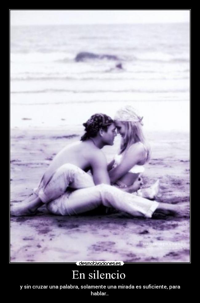 En silencio -