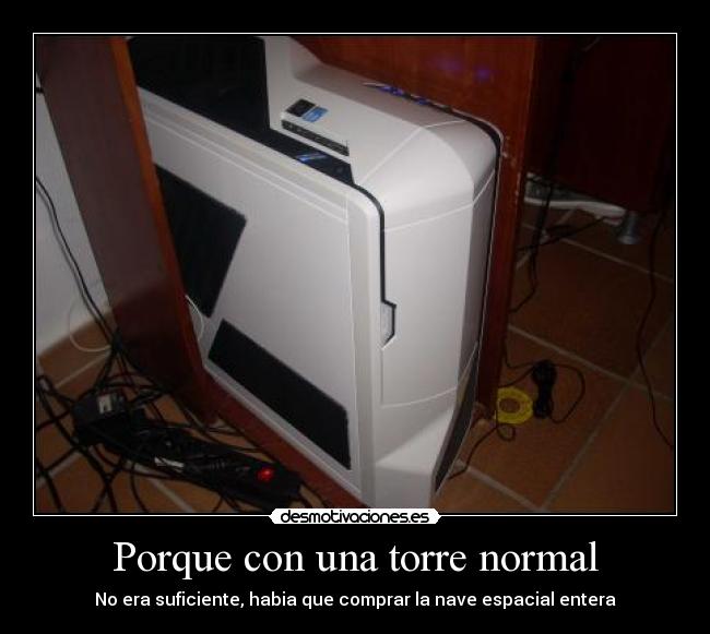 carteles torre pc phantom ordenador desmotivaciones