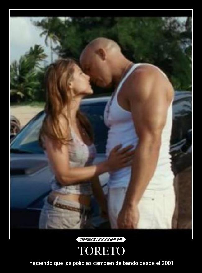 TORETO - haciendo que los policias cambien de bando desde el 2001