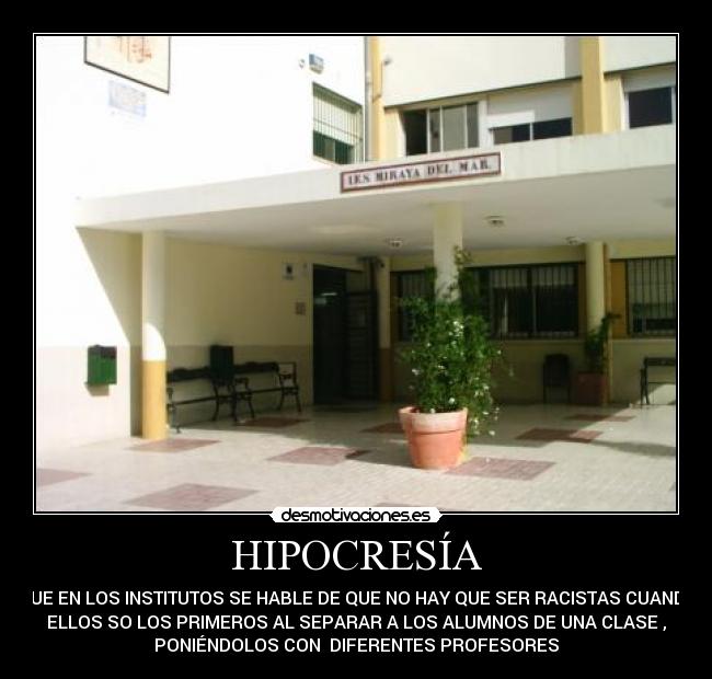 HIPOCRESÍA - 