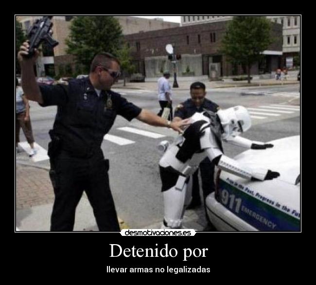 Detenido por - llevar armas no legalizadas