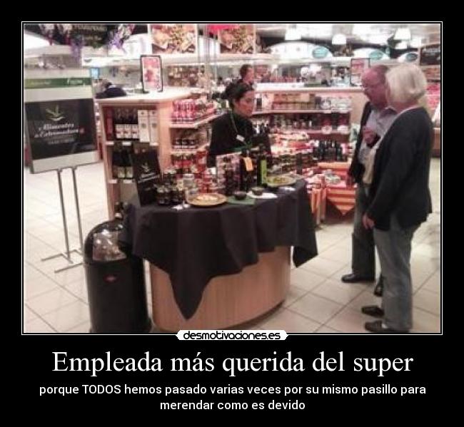 Empleada más querida del super -