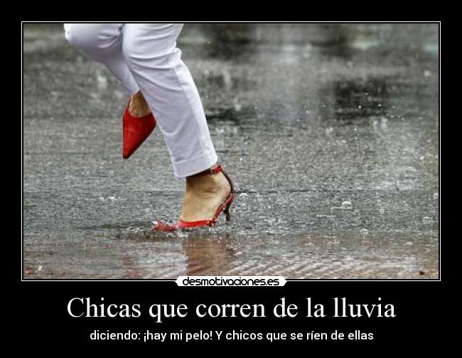 Chicas que corren de la lluvia - 