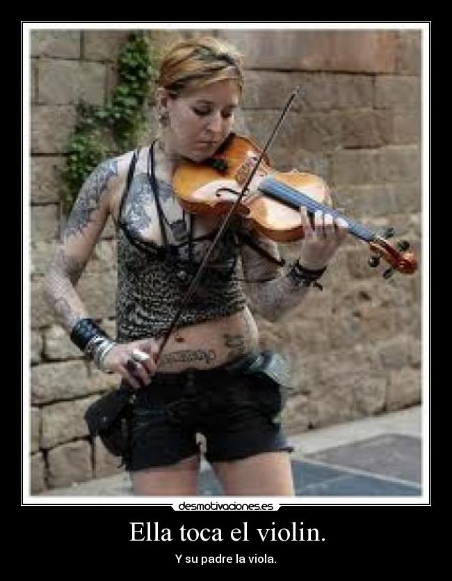 Ella toca el violin. - 
