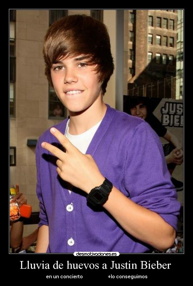 Lluvia de huevos a Justin Bieber -
