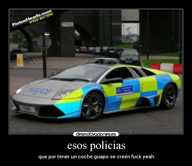 esos policias -