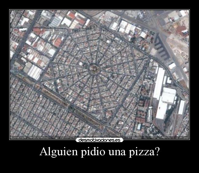 Alguien pidio una pizza? -