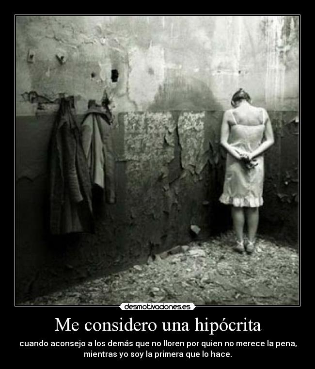 carteles hipocrita desmotivaciones