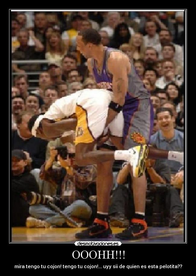 OOOHH!!! - mira tengo tu cojon! tengo tu cojon!... uyy sii de quien es esta pelotita??