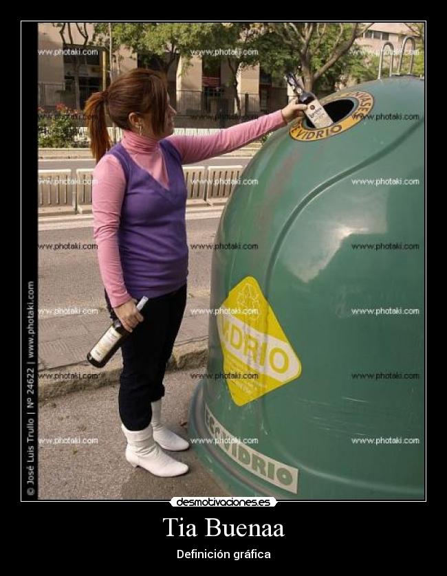 Tia Buenaa - 