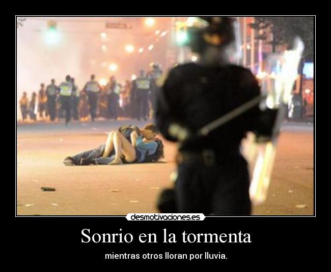 Sonrio en la tormenta -