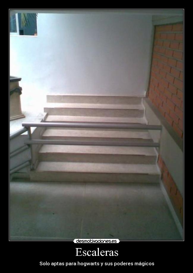 Escaleras - Solo aptas para hogwarts y sus poderes mágicos