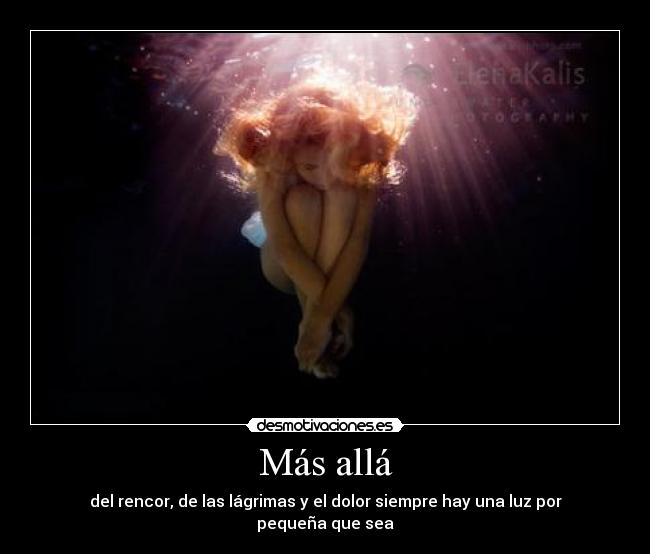 Más allá -